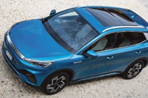 La cinese BYD, regina dell'elettrico, in Italia con la Atto3 e la Han